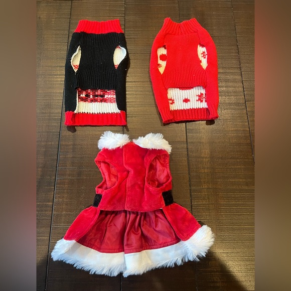 Set of 3 Xs Christmas dog outfits - Picture 3 of 5
